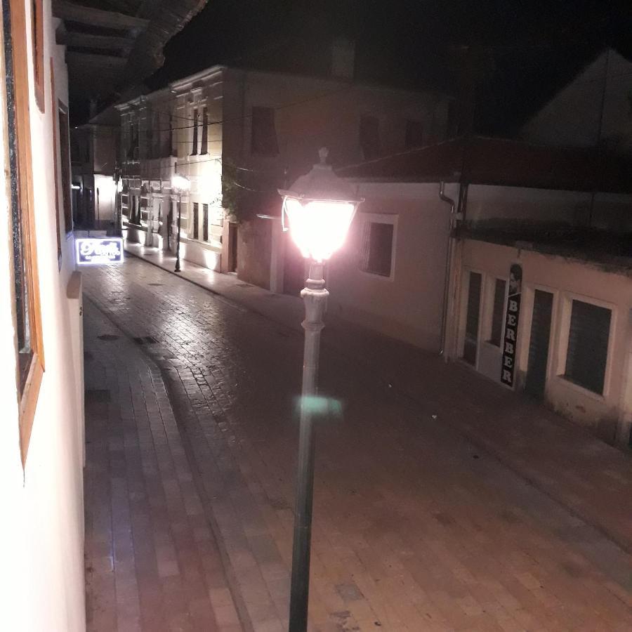 Rooms For Rent Szkodra Zewnętrze zdjęcie