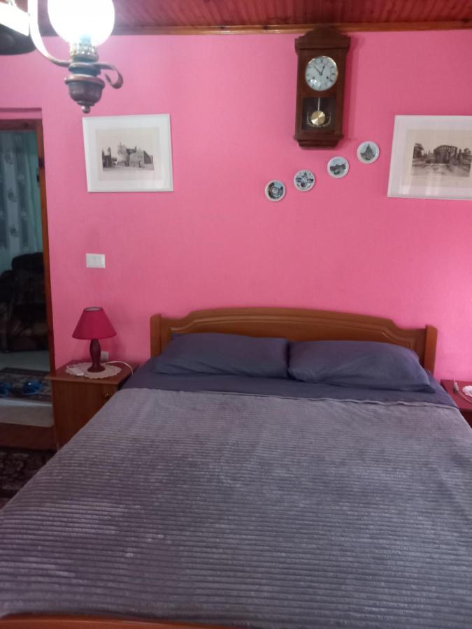 Rooms For Rent Szkodra Zewnętrze zdjęcie