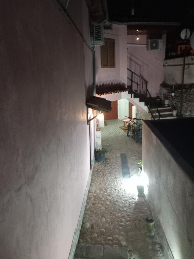 Rooms For Rent Szkodra Zewnętrze zdjęcie