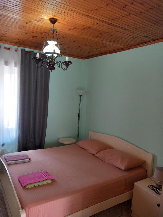 Rooms For Rent Szkodra Zewnętrze zdjęcie